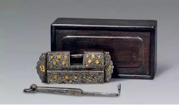 “國家寶藏”，鎖來了